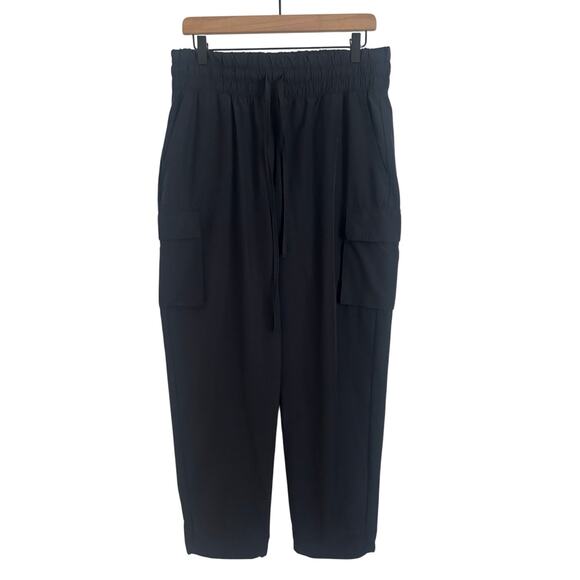 Fabletics Black Wide Leg Cargo Pants - Size Large - Picture 1 of 10